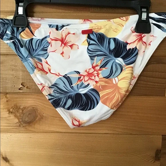 Girls Roxy swimsuit!